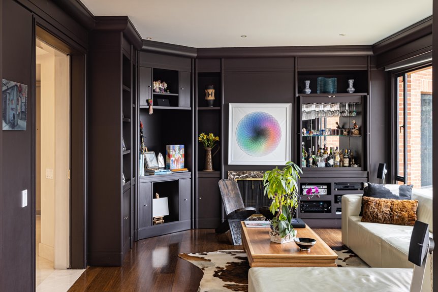 decorating living room cabinet top